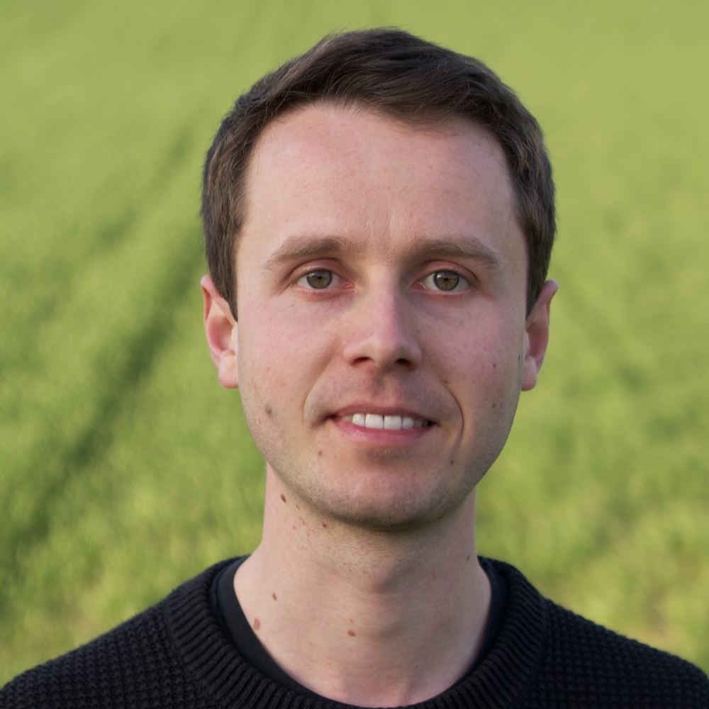 Photograph of Markus Doppler, the owner of this website.